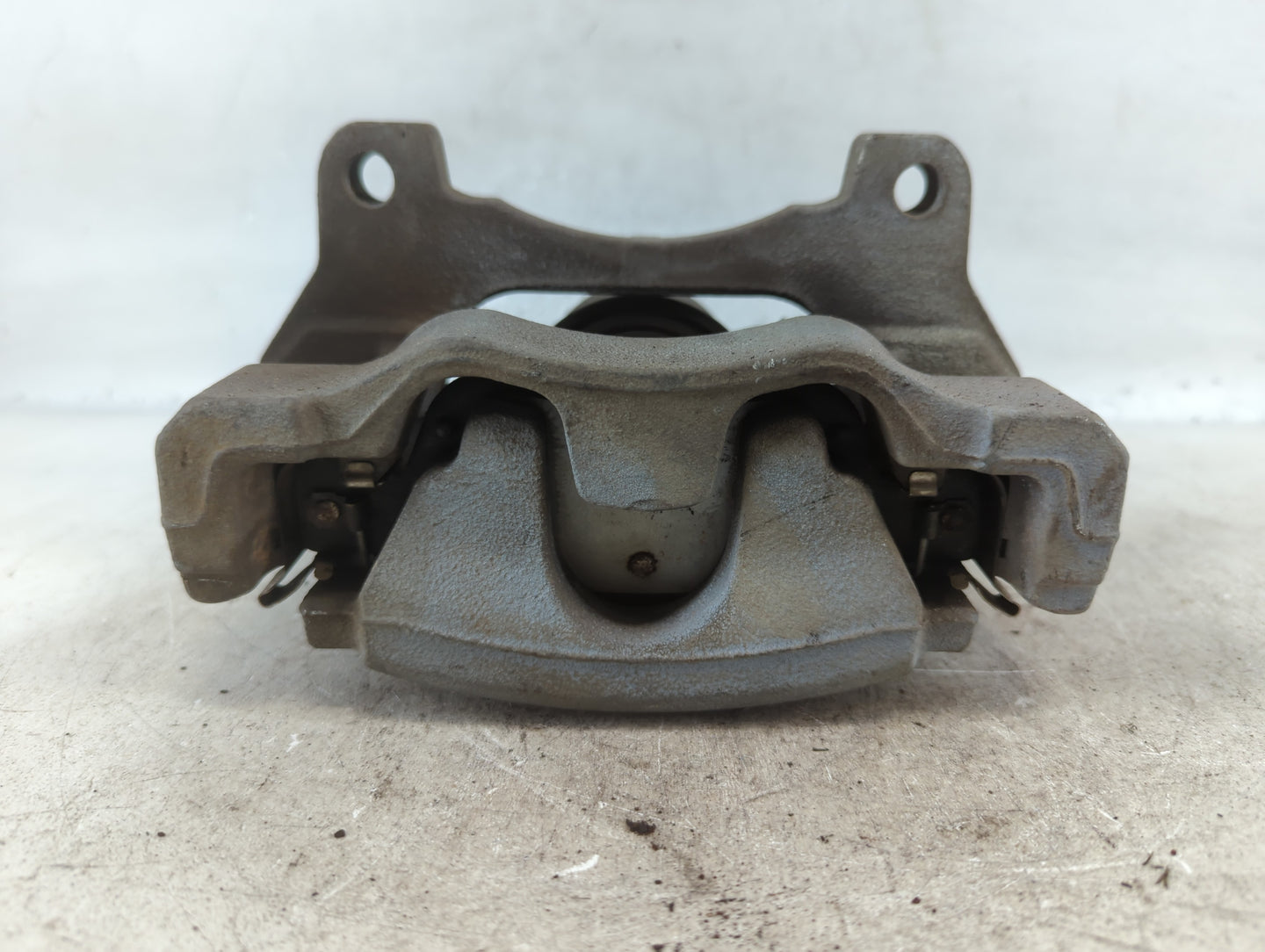 2008-2013 Infiniti G37 Rear Passenger Right Brake Caliper - Oemusedautoparts1.com