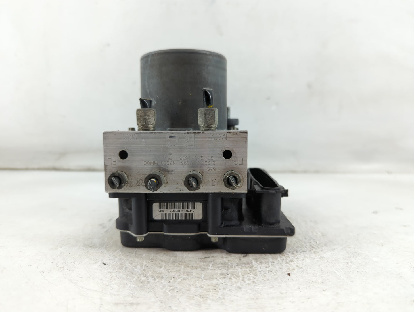 2011-2013 Infiniti G37 ABS Pump Control Module Replacement P/N:47660 1NM0C Fits Fits 2011 2012 2013 2015 OEM Used Auto Parts