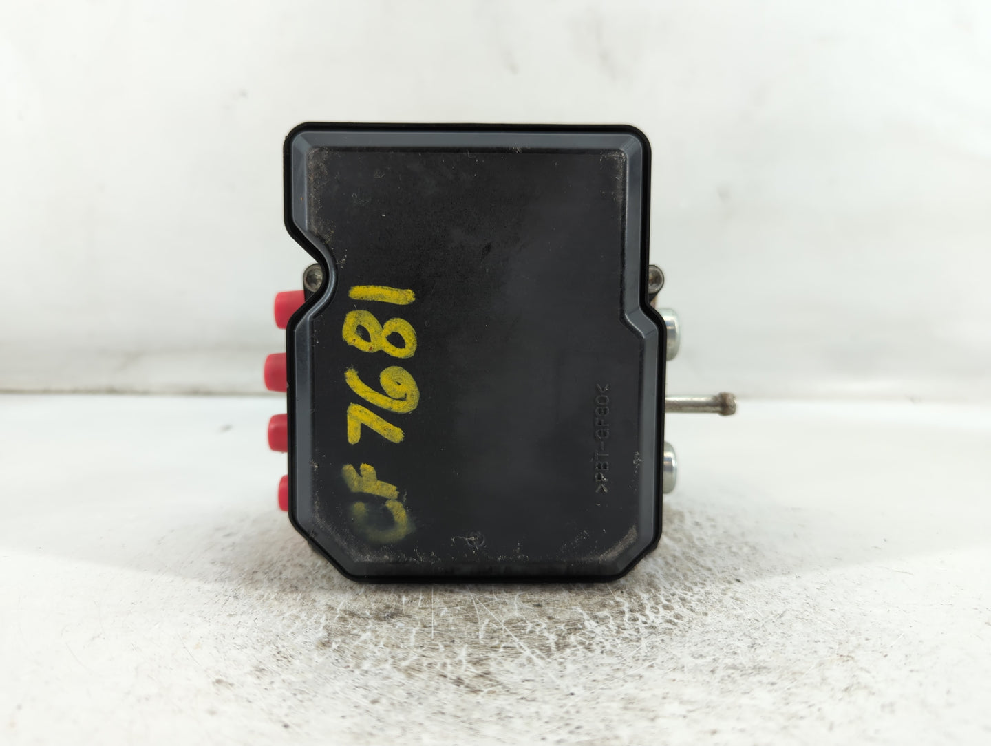 2012 Infiniti M35 ABS Pump Control Module Replacement P/N:TD8405 Fits Fits 2014 OEM Used Auto Parts - Oemusedautoparts1.com