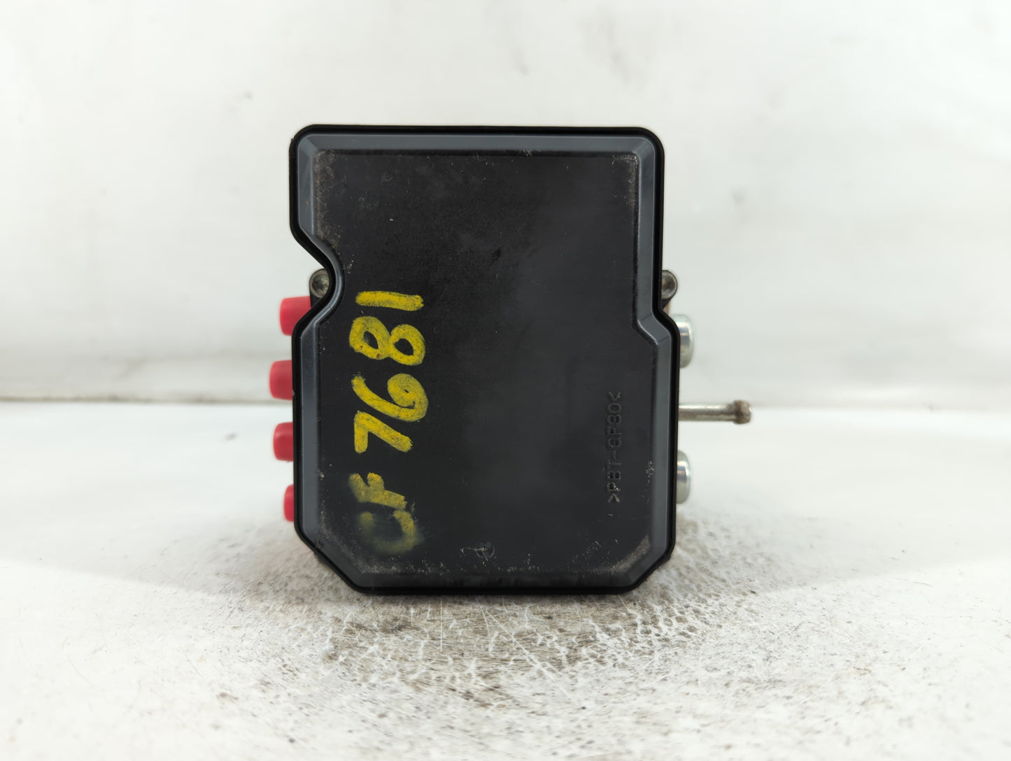 2012 Infiniti M35 ABS Pump Control Module Replacement P/N:TD8405 Fits Fits 2014 OEM Used Auto Parts - Oemusedautoparts1.com