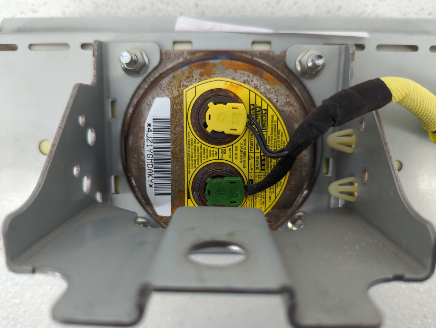 Infiniti M37 Air Bag Driver Left Knee Oem - Oemusedautoparts1.com