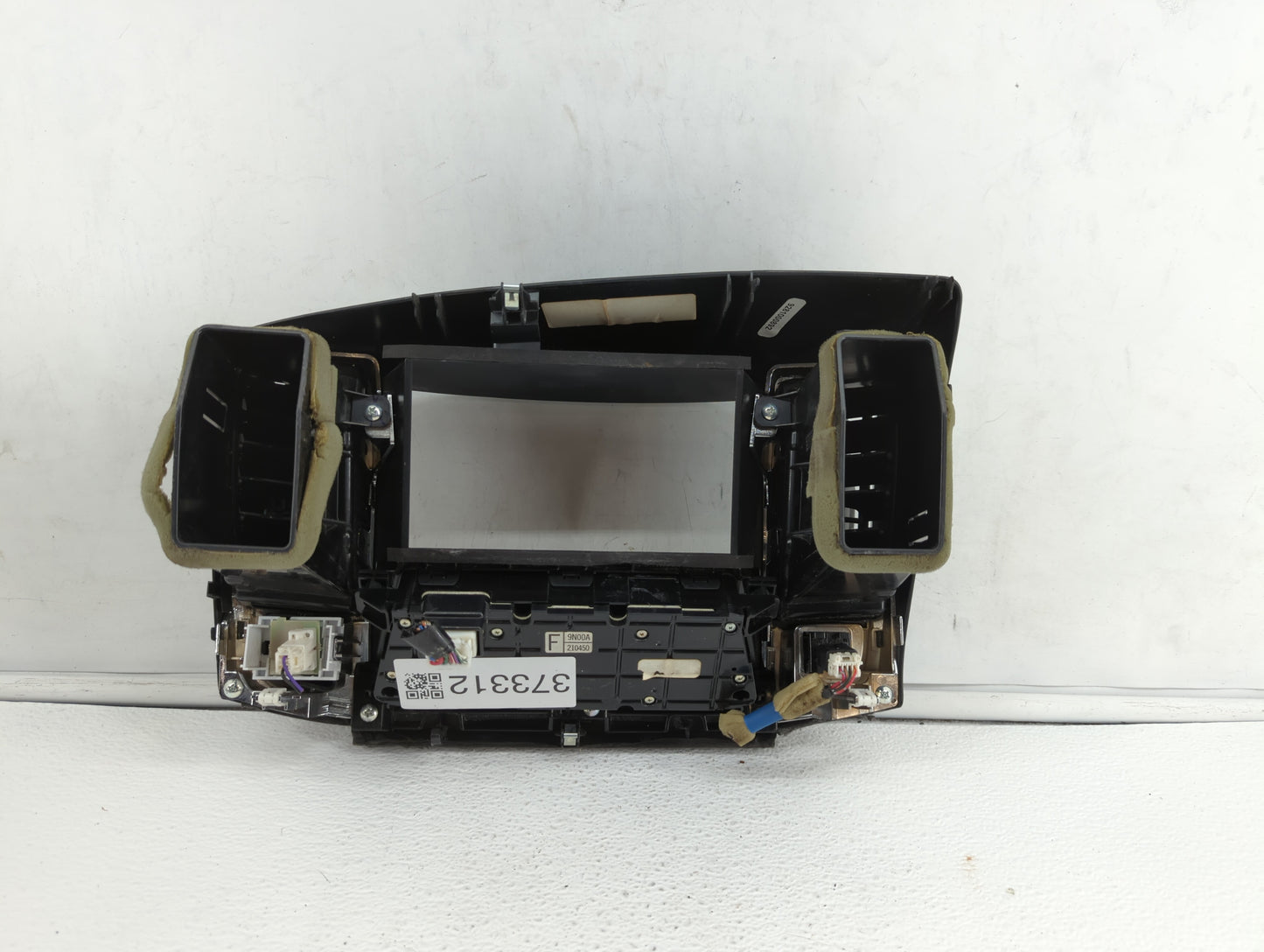 2012 Infiniti M37 Climate Control Module Temperature AC/Heater Replacement P/N:9N00A 210450 Fits OEM Used Auto Parts - Oemus