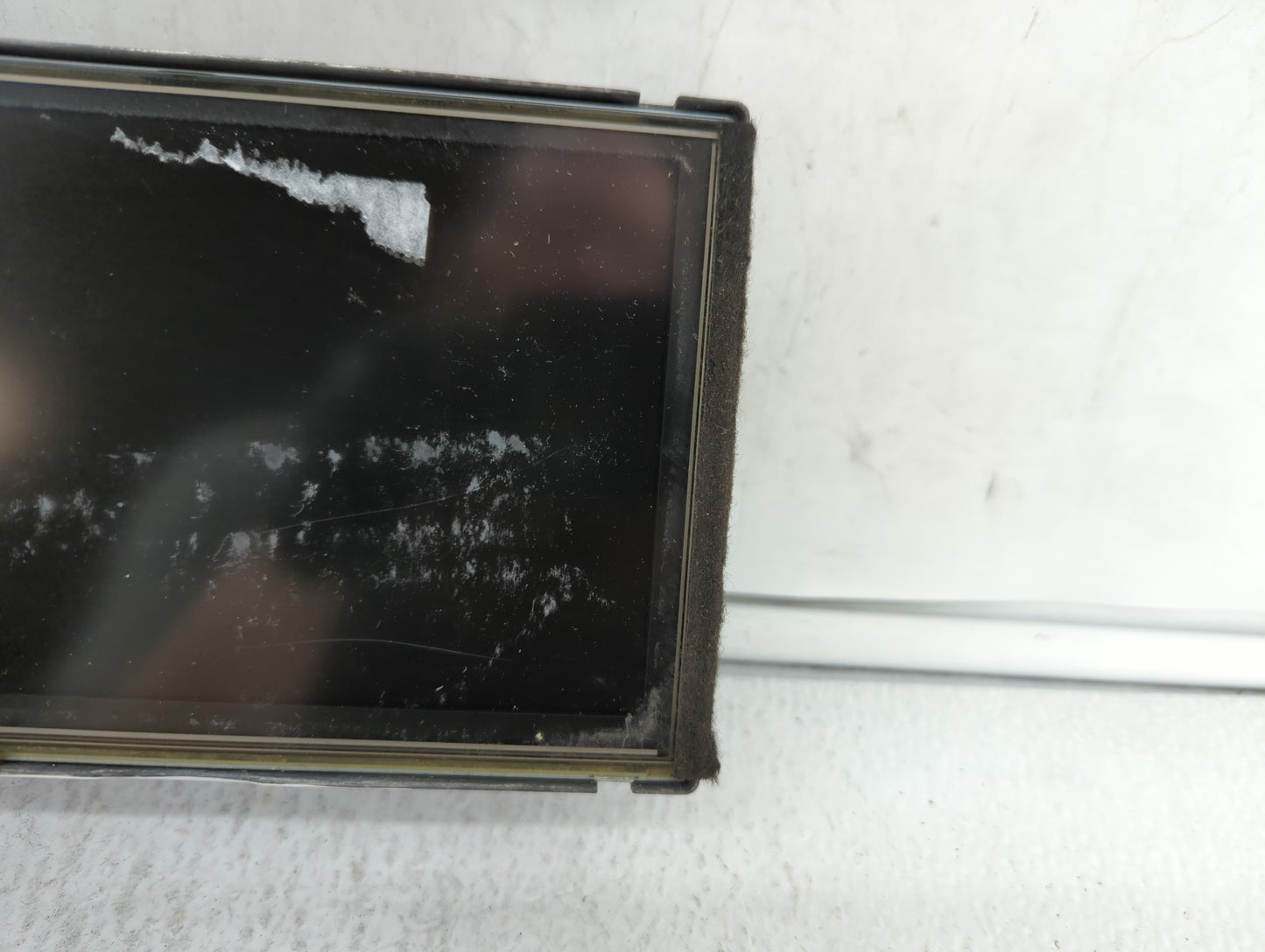 2011-2013 Infiniti M37 Information Display Screen - Oemusedautoparts1.com