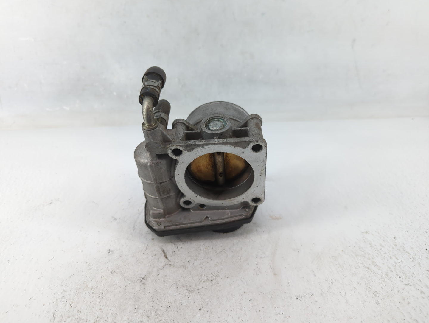 2011-2013 Infiniti M37 Throttle Body P/N:RME60 -21 Fits Fits 2007 2008 2009 2010 2011 2012 2013 2014 2015 2016 2017 2018 201