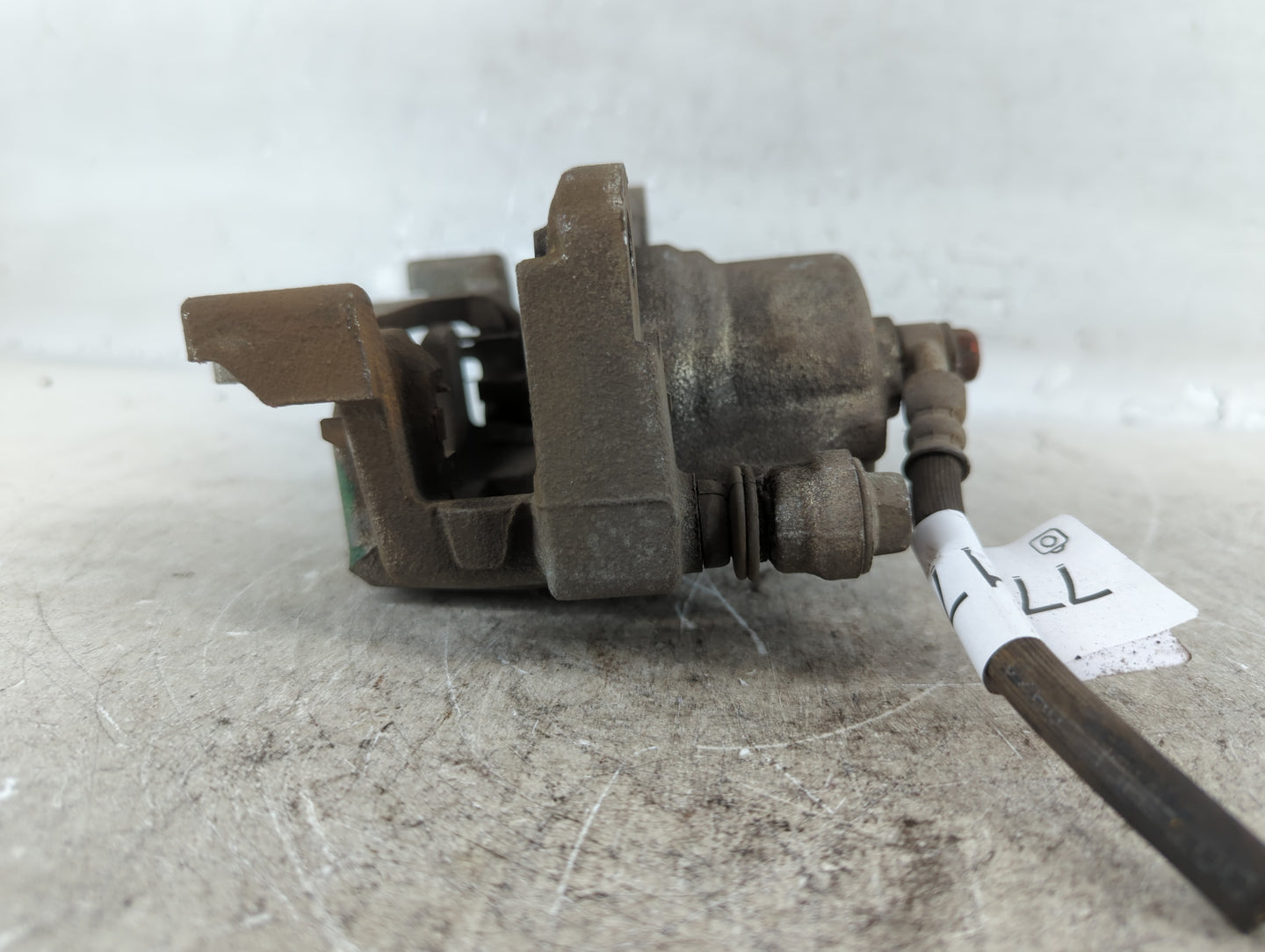 2011-2013 Infiniti M37 Rear Driver Left Brake Caliper - Oemusedautoparts1.com
