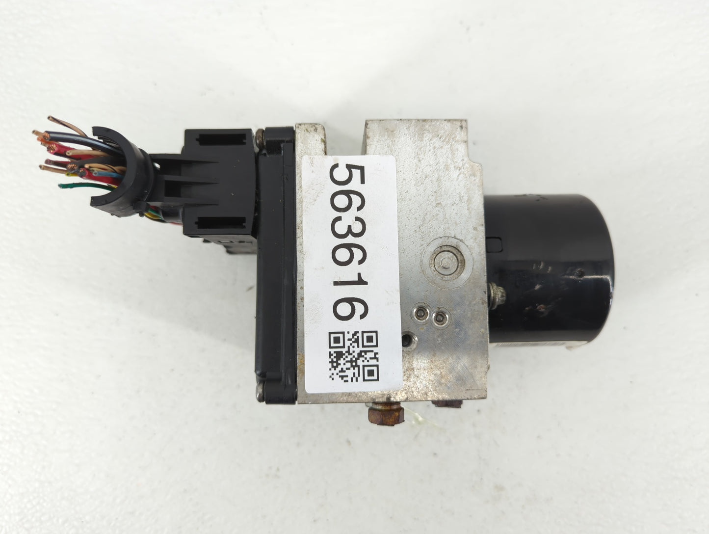 2011-2012 Infiniti M56 ABS Pump Control Module Replacement P/N:25928253 Fits Fits 2011 2012 OEM Used Auto Parts - Oemusedaut