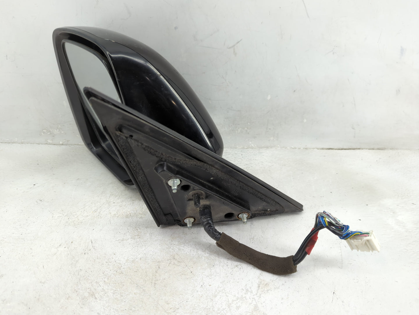 2011-2012 Infiniti Qx56 Driver Side View Mirror - Left Door Mirror OEM Used - Oemusedautoparts1.com