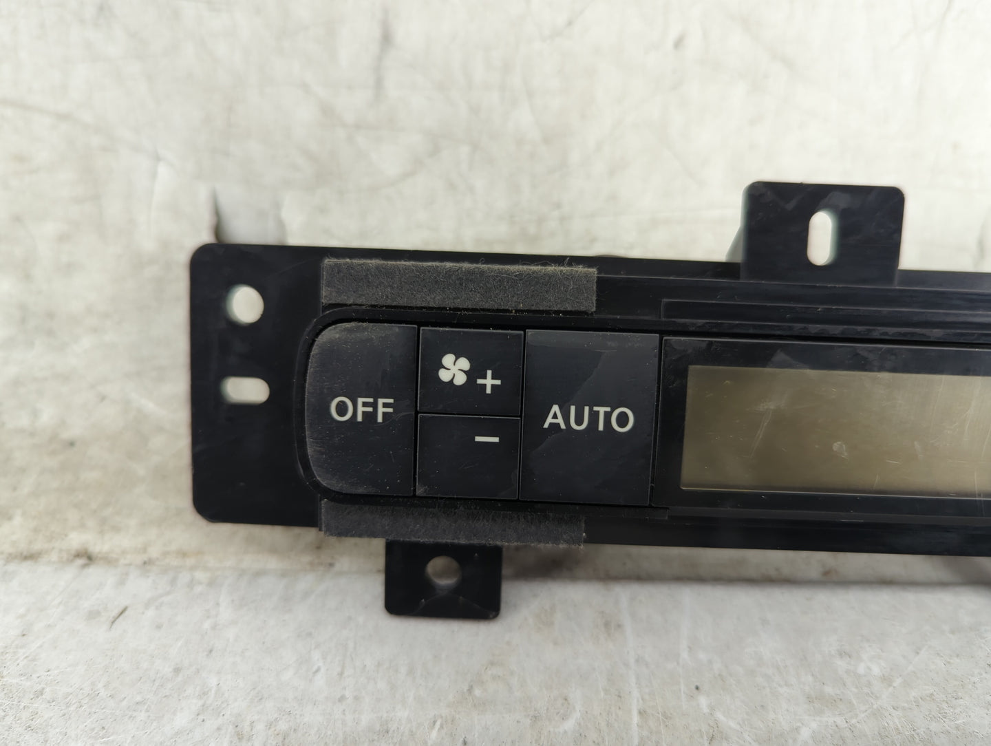 2011-2013 Infiniti Qx56 Climate Control Module Temperature AC/Heater Replacement P/N:27511 1LK0A 27511 1LK0A--C Fits OEM Use