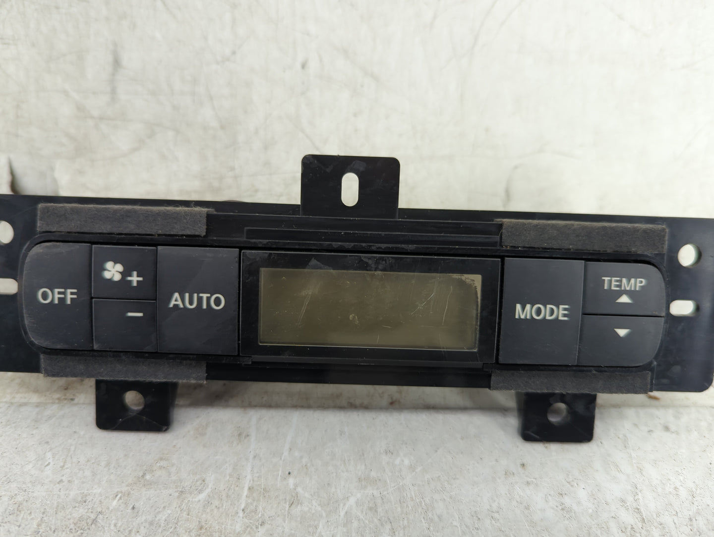 2011-2013 Infiniti Qx56 Climate Control Module Temperature AC/Heater Replacement P/N:27511 1LK0A 27511 1LK0A--C Fits OEM Use