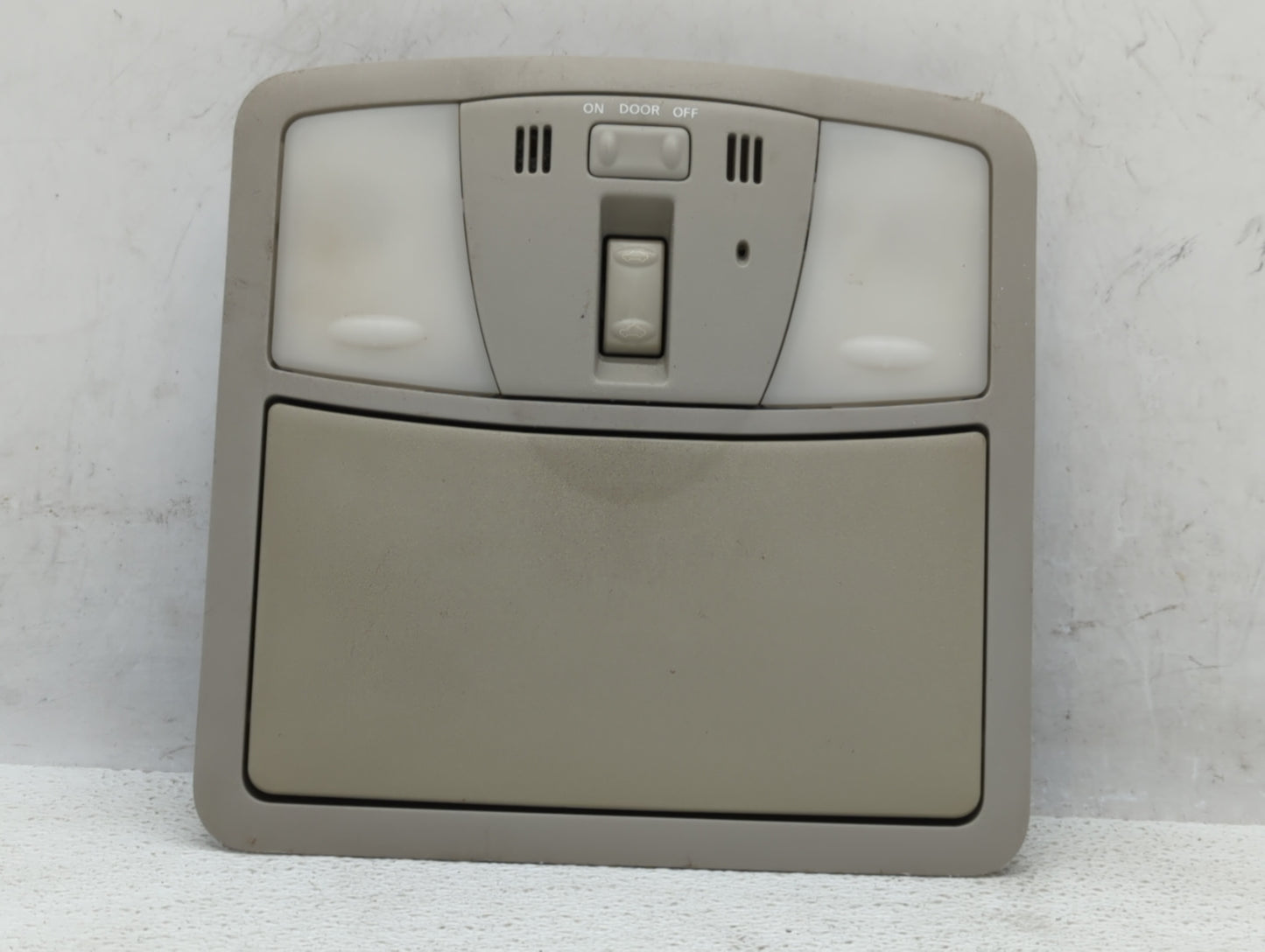 2011-2013 Infiniti Qx56 Center Floor Console P/N:26430-JK060 Fits Fits 2011 2012 2013 OEM Used Auto Parts - Oemusedautoparts