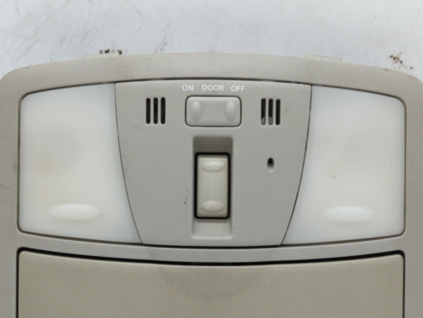 2011-2013 Infiniti Qx56 Center Floor Console P/N:26430-JK060 Fits Fits 2011 2012 2013 OEM Used Auto Parts - Oemusedautoparts