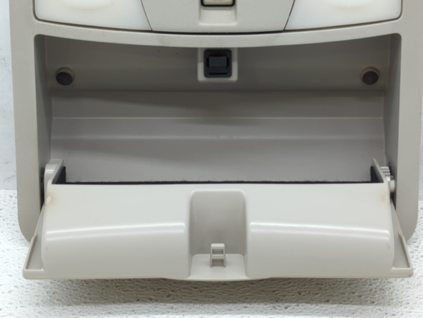 2011-2013 Infiniti Qx56 Center Floor Console P/N:26430-JK060 Fits Fits 2011 2012 2013 OEM Used Auto Parts - Oemusedautoparts