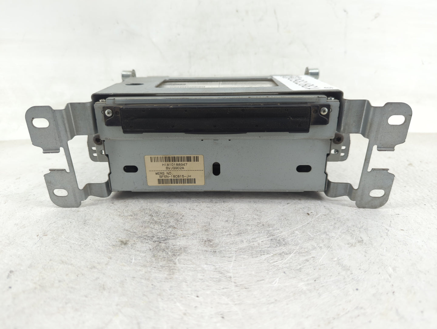 2012-2013 Jaguar Xf Radio AM FM Cd Player Receiver Replacement P/N:31326218AA Fits Fits 2012 2013 OEM Used Auto Parts - Oemu