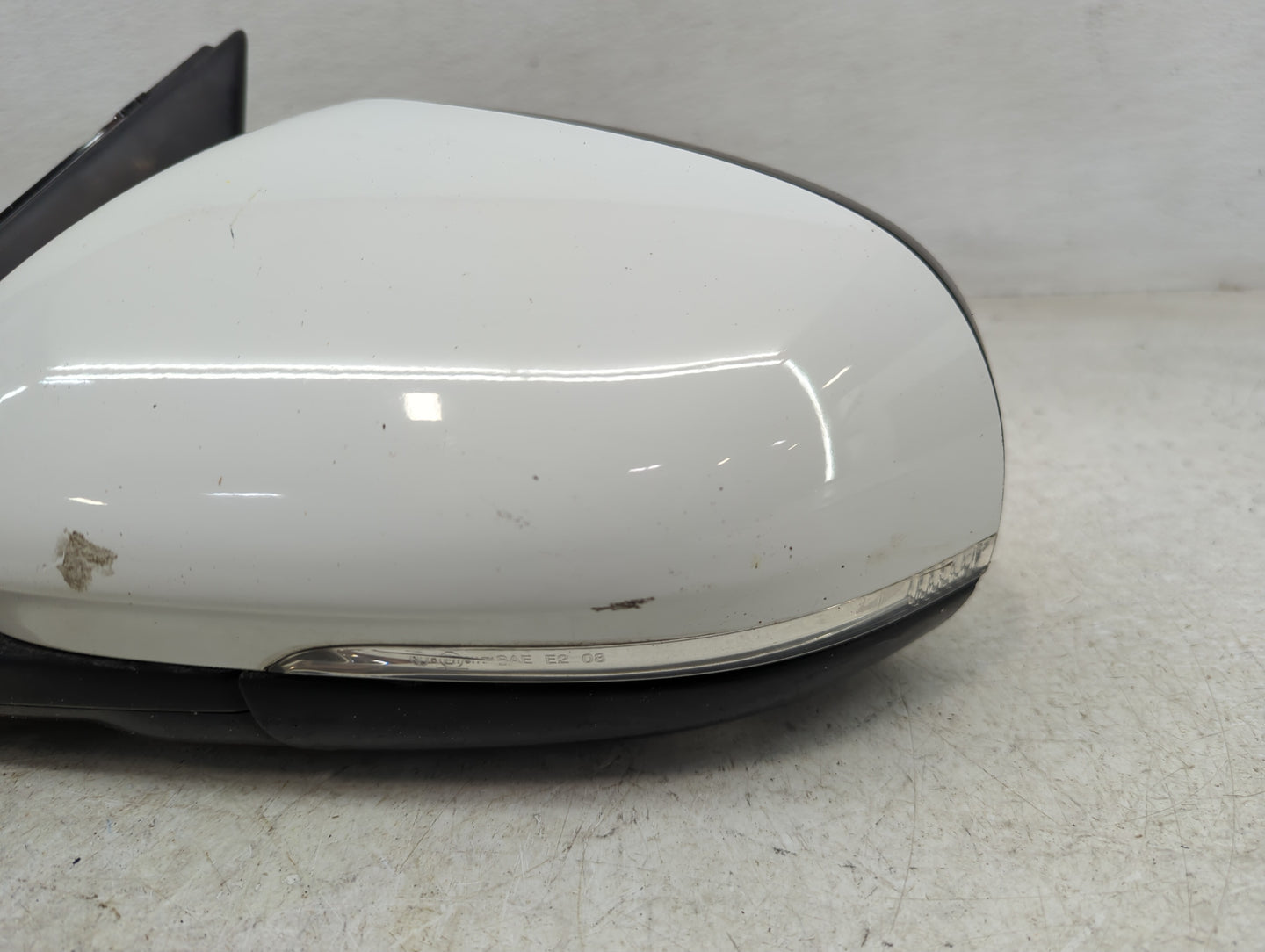 2010-2015 Jaguar Xf Driver Side View Mirror - Left Door Mirror OEM Used - Oemusedautoparts1.com