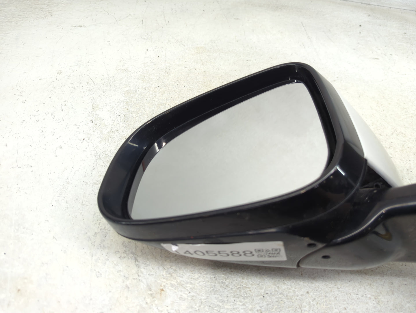 2010-2015 Jaguar Xf Driver Side View Mirror - Left Door Mirror OEM Used - Oemusedautoparts1.com