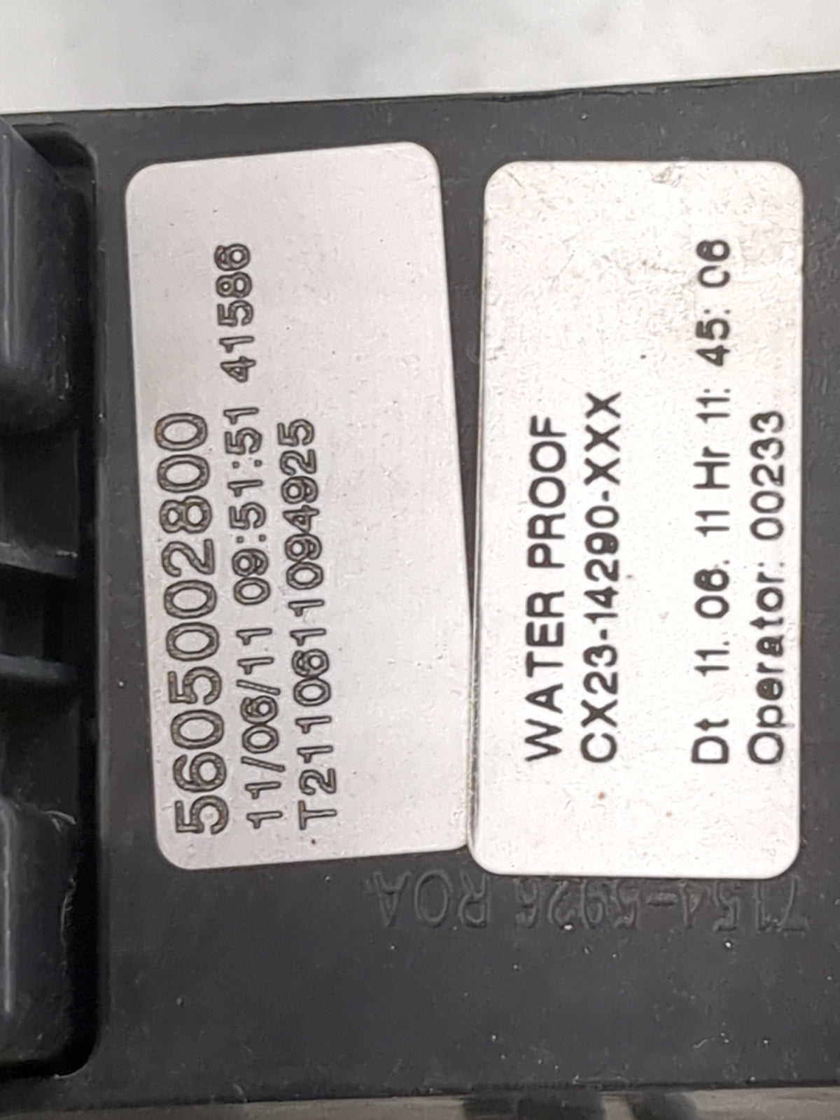 2010-2011 Jaguar Xf Fusebox Fuse Box Panel Relay Module P/N:5605002800 CX23-14290-XXX, CX23-14290-FC Fits Fits 2010 2011 OEM