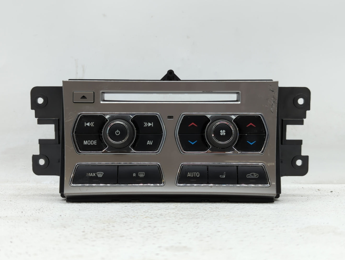 2013-2015 Jaguar Xf Radio Control Panel - Oemusedautoparts1.com