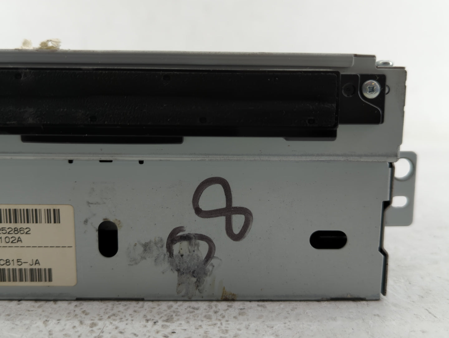2012-2013 Jaguar Xf Am Fm Cd Player Radio Receiver - Oemusedautoparts1.com