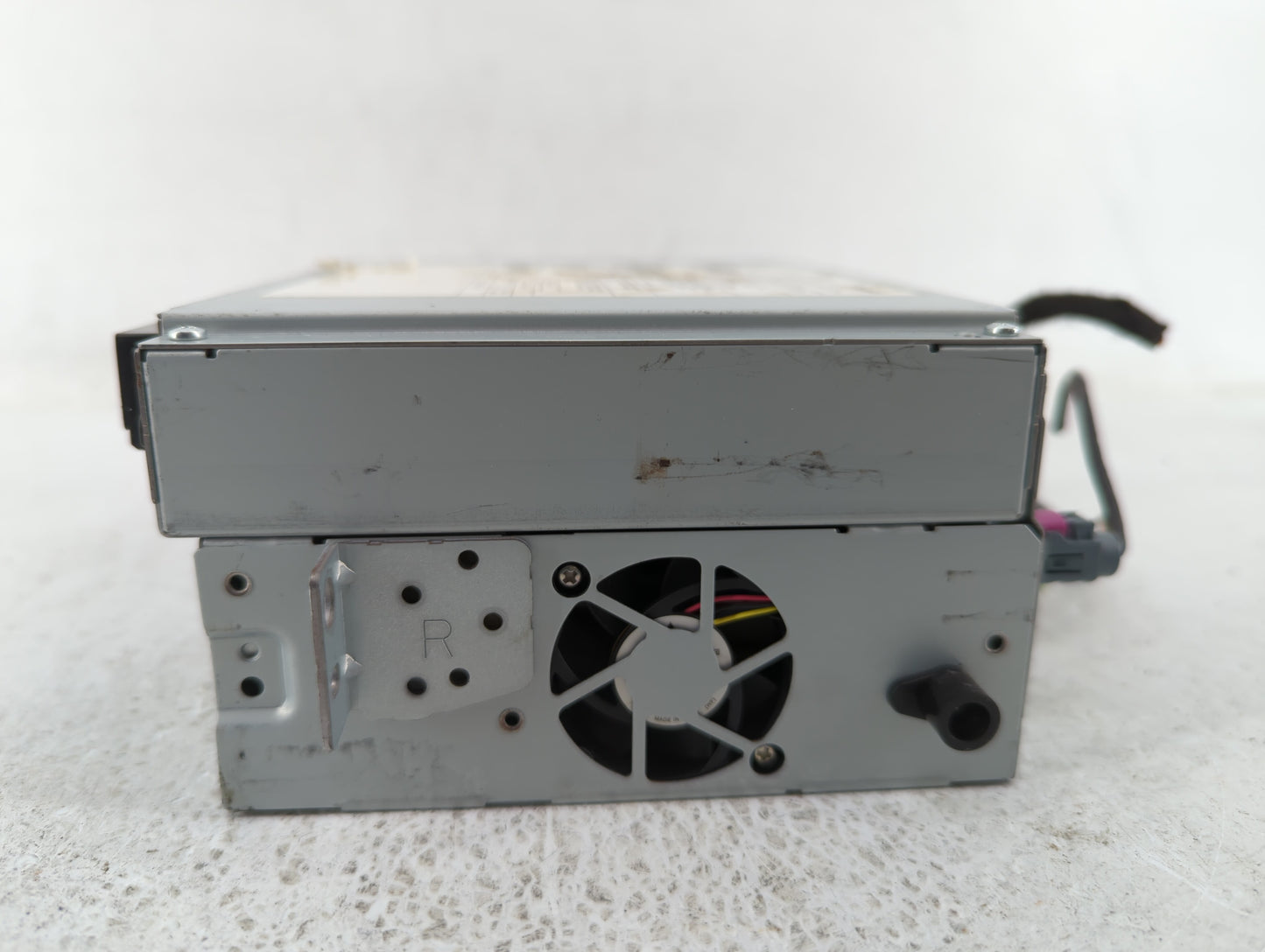 2012-2013 Jaguar Xf Am Fm Cd Player Radio Receiver - Oemusedautoparts1.com