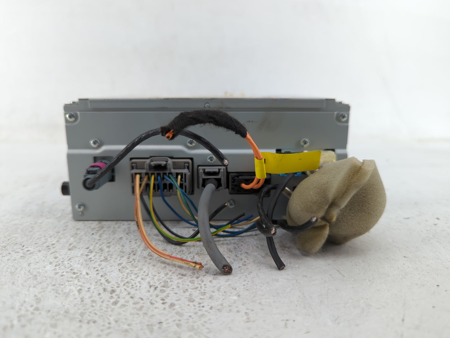 2012-2013 Jaguar Xf Am Fm Cd Player Radio Receiver - Oemusedautoparts1.com