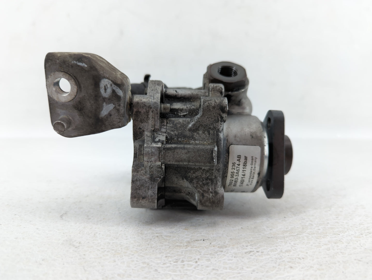 2010-2015 Jaguar Xf Power Steering Column Pump Oem - Oemusedautoparts1.com