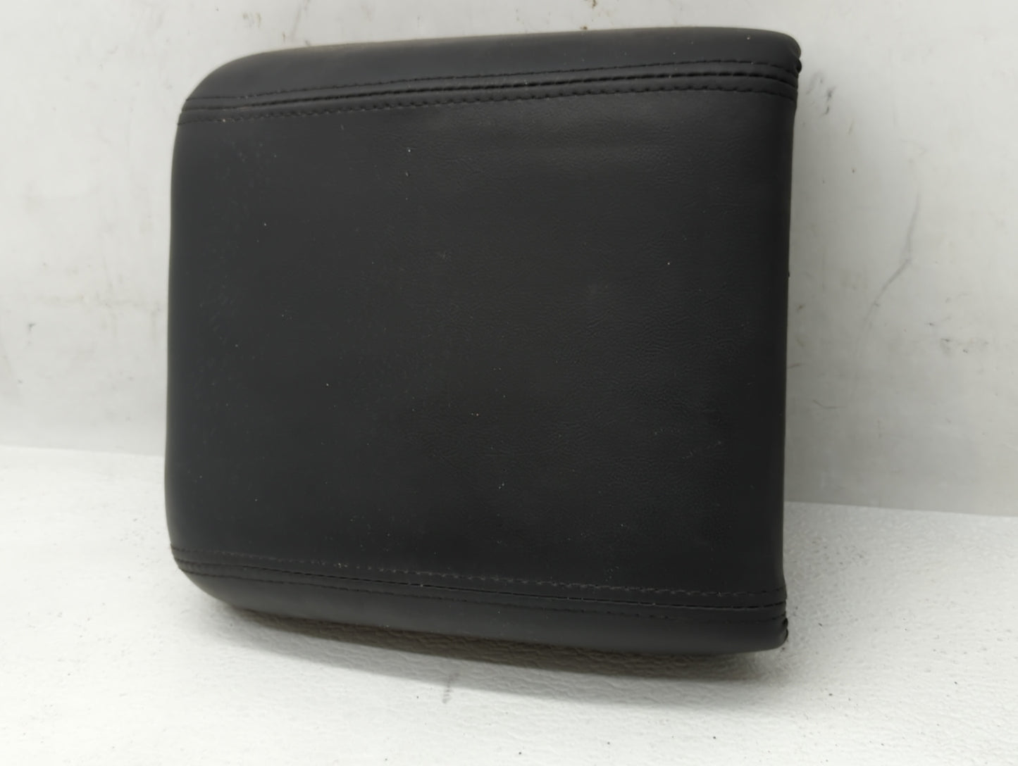 2012 Jaguar Xf Center Console Armrest Cover Lid - Oemusedautoparts1.com