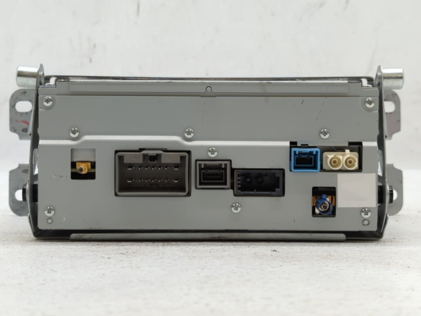Jaguar Xf Am Fm Cd Player Radio Receiver - Oemusedautoparts1.com