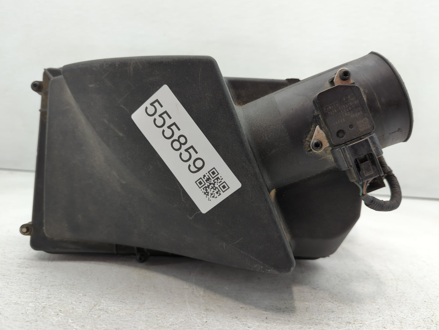Jaguar Xf Air Cleaner Intake-duct Hose Tube - Oemusedautoparts1.com