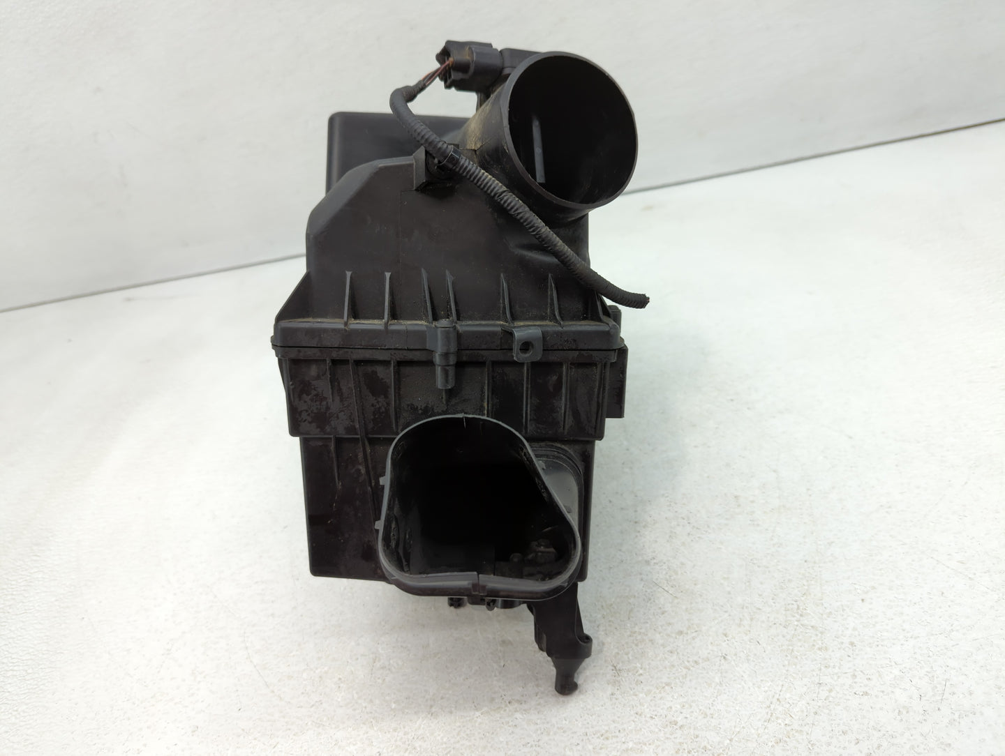 Jaguar Xf Air Cleaner Intake-duct Hose Tube - Oemusedautoparts1.com