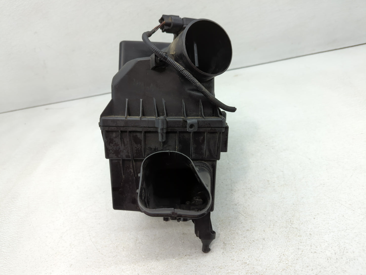 Jaguar Xf Air Cleaner Intake-duct Hose Tube - Oemusedautoparts1.com