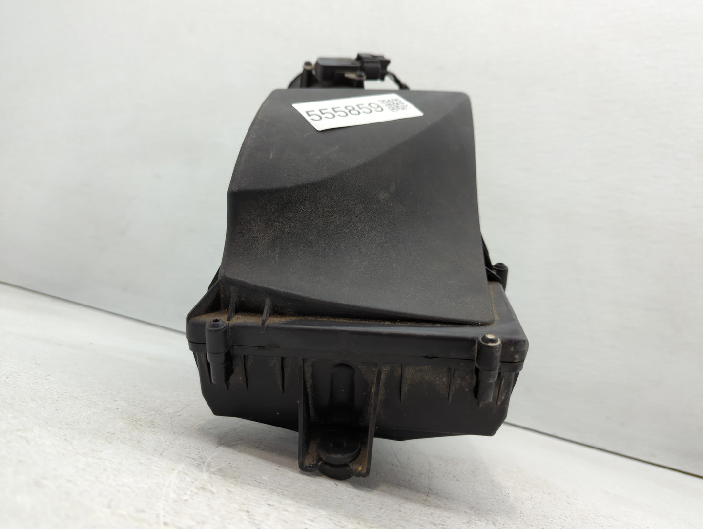 Jaguar Xf Air Cleaner Intake-duct Hose Tube - Oemusedautoparts1.com