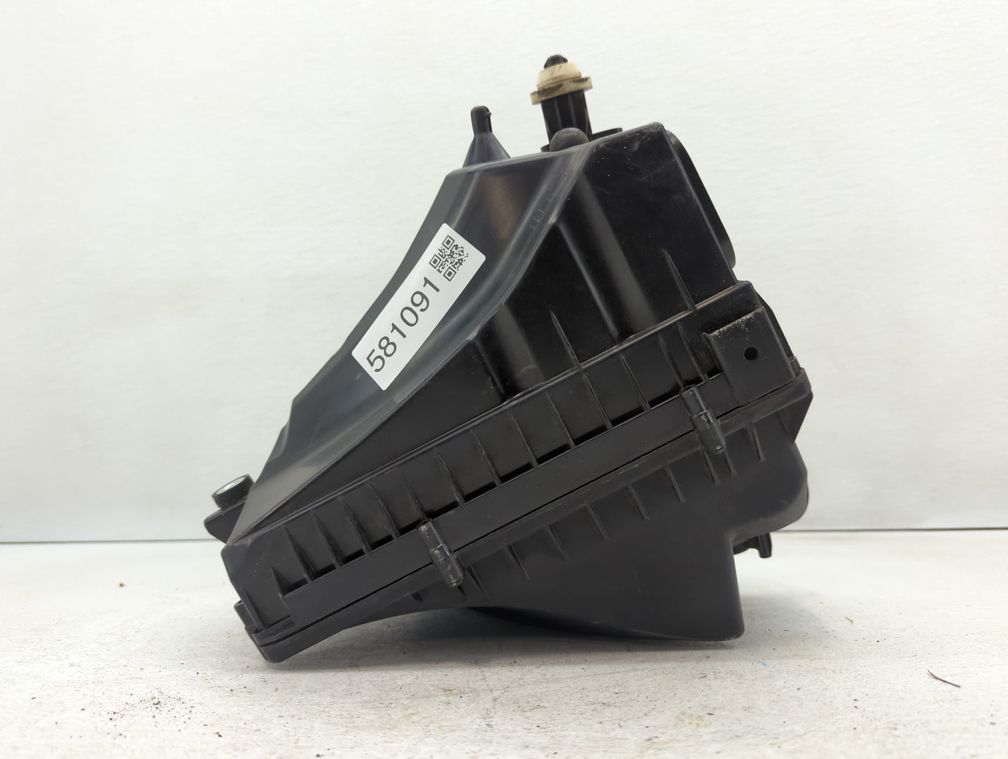 2009-2012 Jaguar Xf Air Cleaner Intake-duct Hose Tube - Oemusedautoparts1.com
