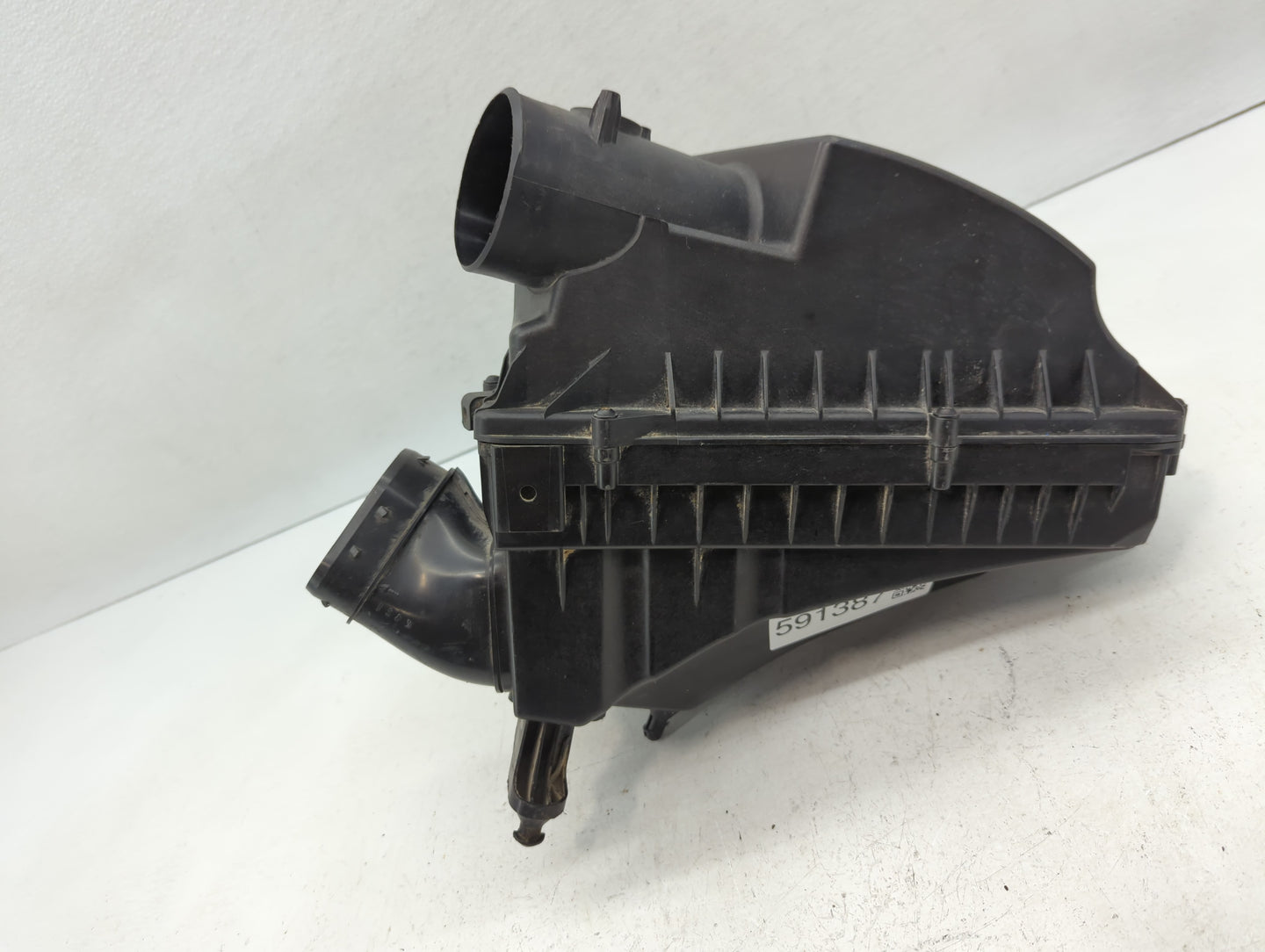 2010-2013 Jaguar Xj Air Cleaner Intake-duct Hose Tube - Oemusedautoparts1.com