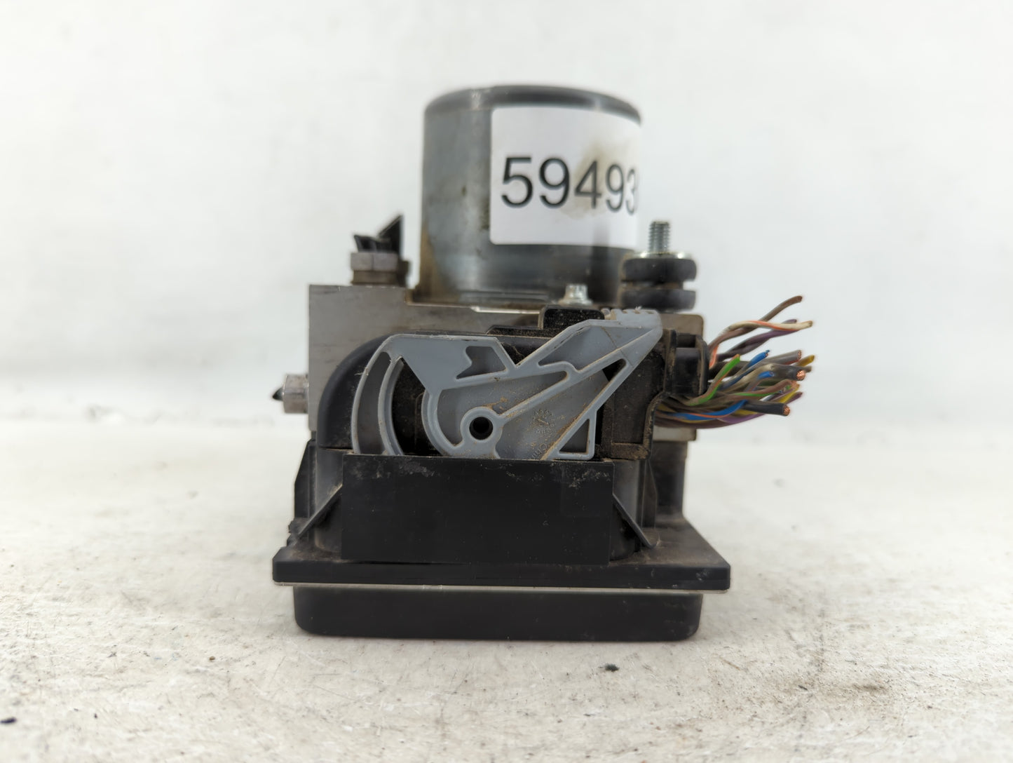 2010-2012 Jaguar Xj ABS Pump Control Module Replacement P/N:AW93-2C405-CF Fits Fits 2010 2011 2012 OEM Used Auto Parts - Oem
