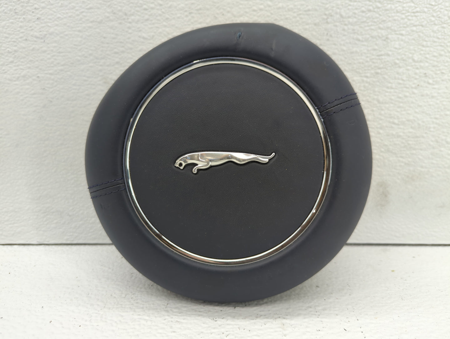 2010-2018 Jaguar Xj Air Bag Passenger Right Dashboard Oem - Oemusedautoparts1.com