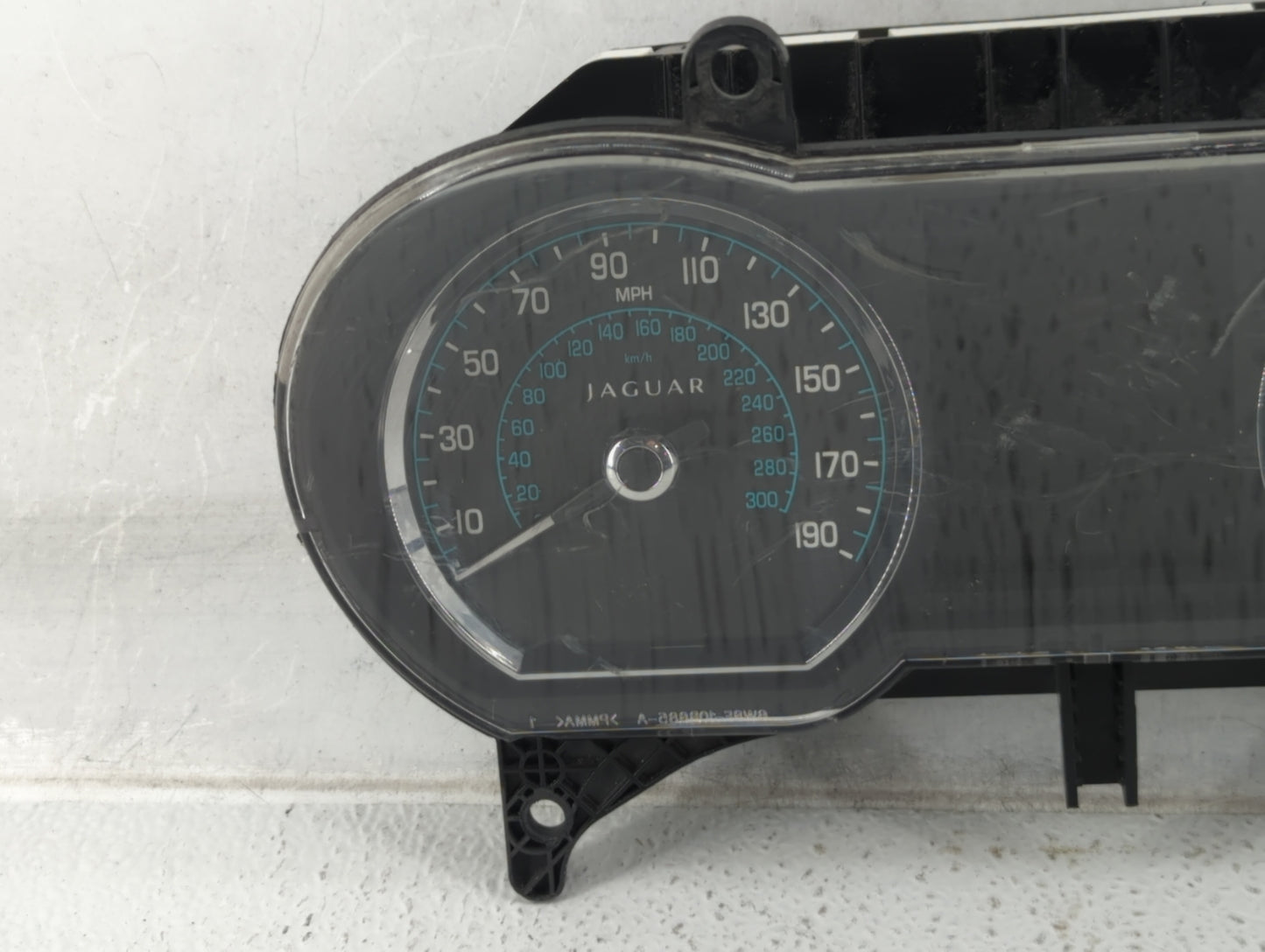2012-2015 Jaguar Xk Instrument Cluster Speedometer Gauges P/N:BW83-10849-AE Fits Fits 2012 2013 2014 2015 OEM Used Auto Part
