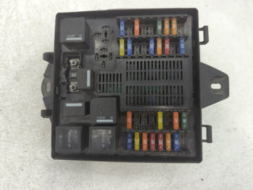 2012-2015 Jaguar Xk Fusebox Fuse Box Panel Relay Module P/N:518977020 Fits Fits 2012 2013 2014 2015 OEM Used Auto Parts - Oe