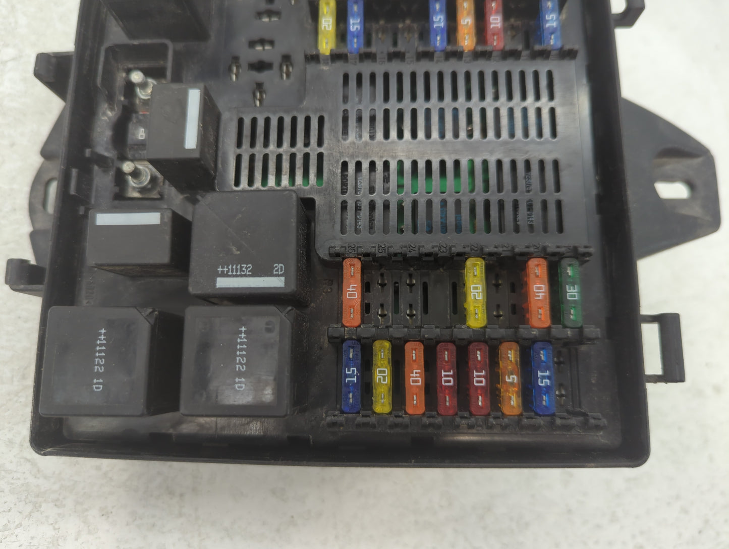 2012-2015 Jaguar Xk Fusebox Fuse Box Panel Relay Module P/N:518977020 Fits Fits 2012 2013 2014 2015 OEM Used Auto Parts - Oe