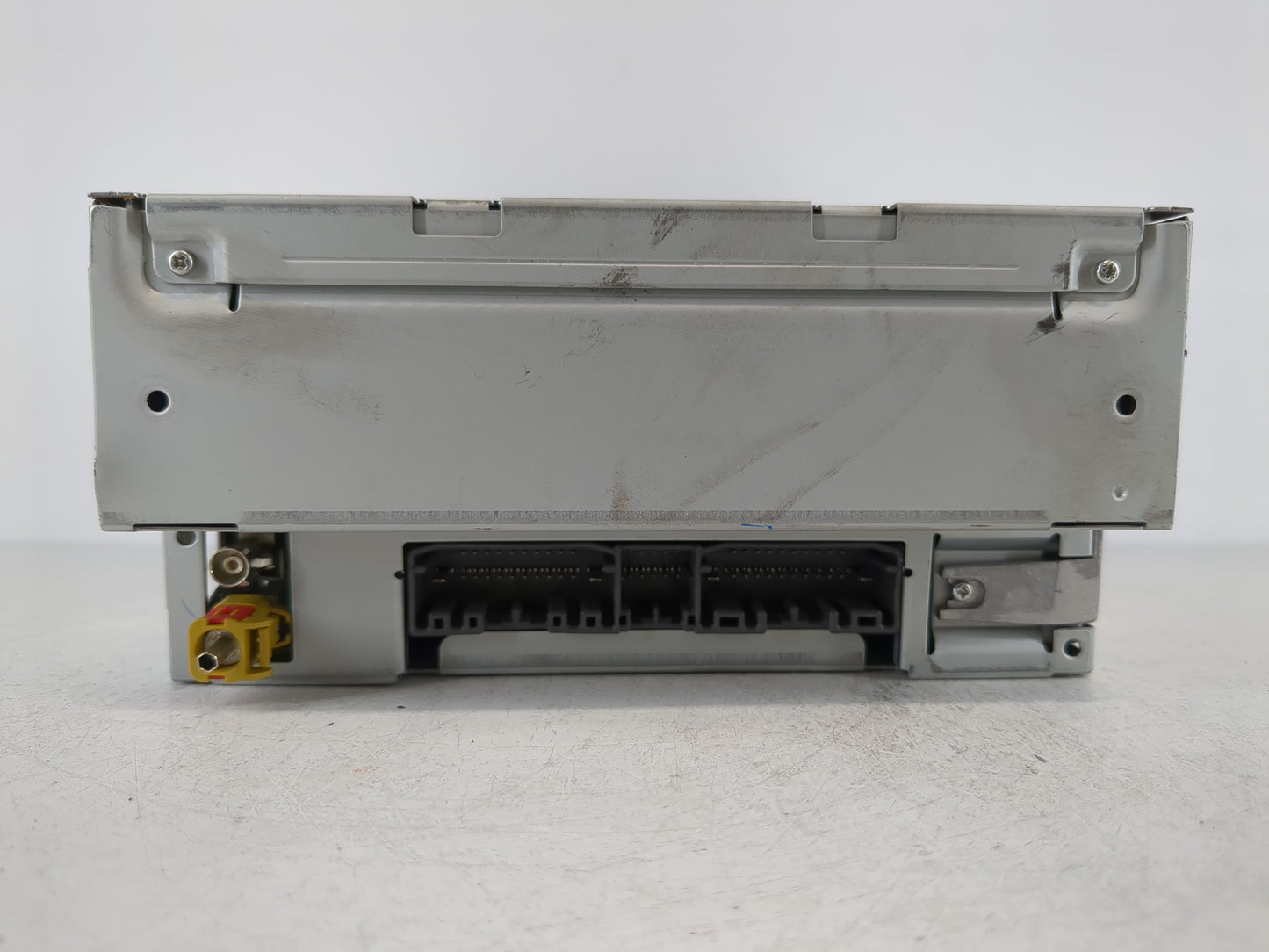 2011-2012 Jeep Compass Radio AM FM Cd Player Receiver Replacement P/N:05064949AE Fits Fits 2011 2012 OEM Used Auto Parts - O