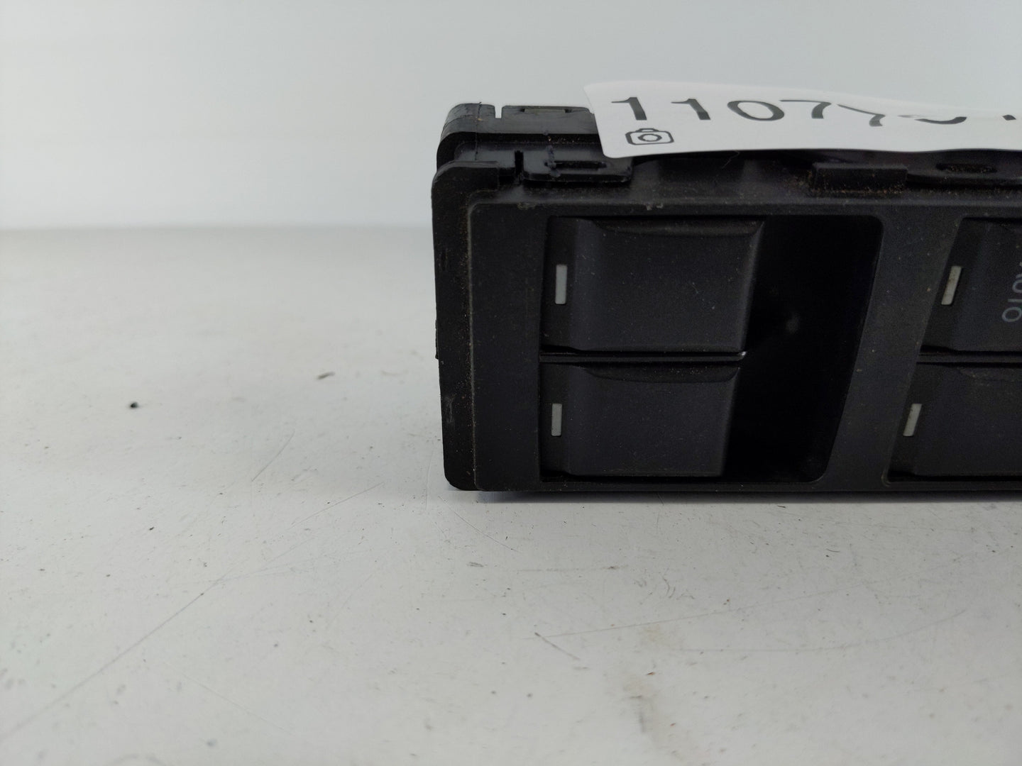 2012 Jeep Compass Master Power Window Switch Replacement Driver Side Left P/N:04602780AA Fits OEM Used Auto Parts - Oemuseda