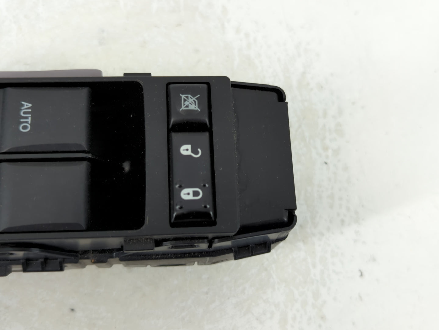 2012 Jeep Compass Master Power Window Switch Replacement Driver Side Left P/N:1172C L-CD 04602780AA Fits OEM Used Auto Parts