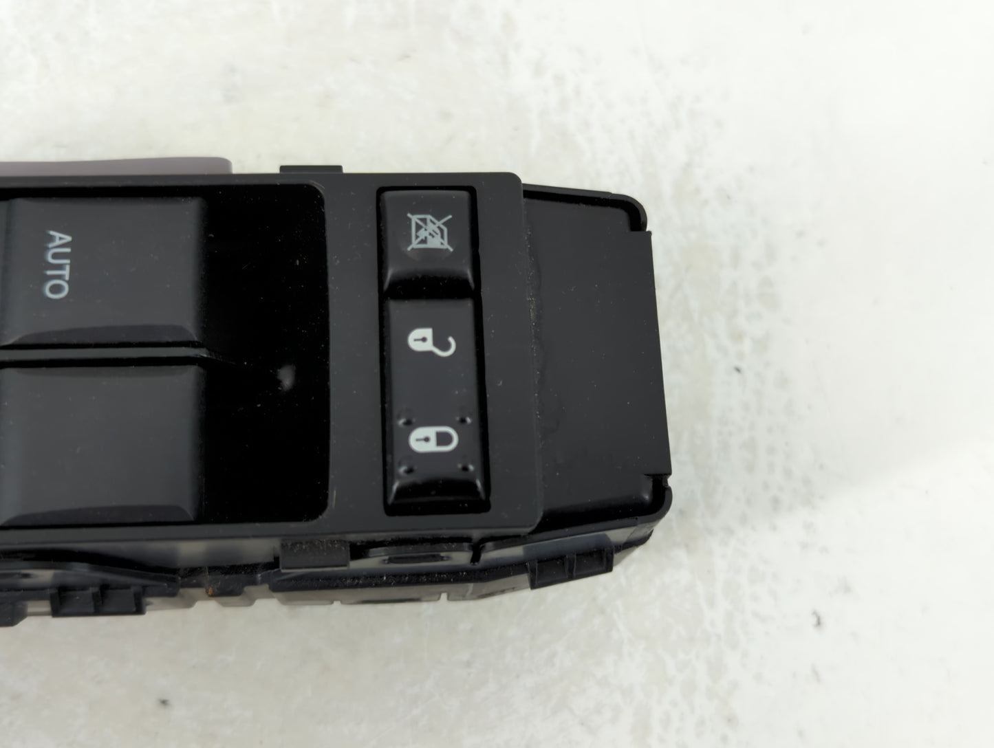 2012 Jeep Compass Master Power Window Switch Replacement Driver Side Left P/N:1172C L-CD 04602780AA Fits OEM Used Auto Parts