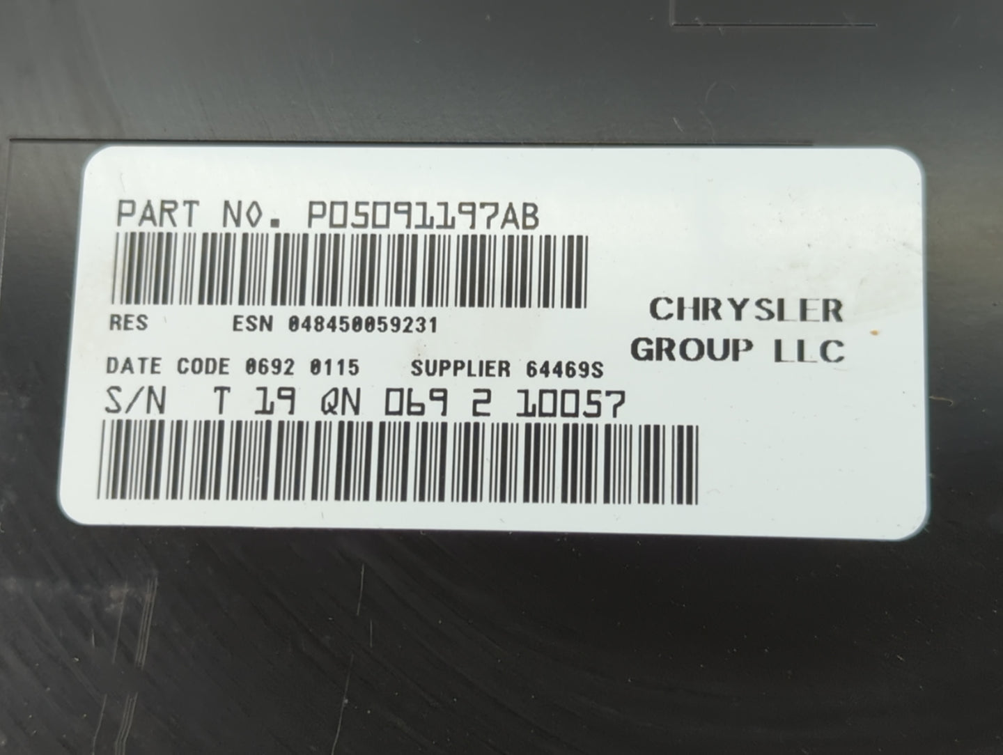 2011-2012 Jeep Compass Radio AM FM Cd Player Receiver Replacement P/N:P05091197AB P05091226AD Fits Fits 2011 2012 OEM Used A