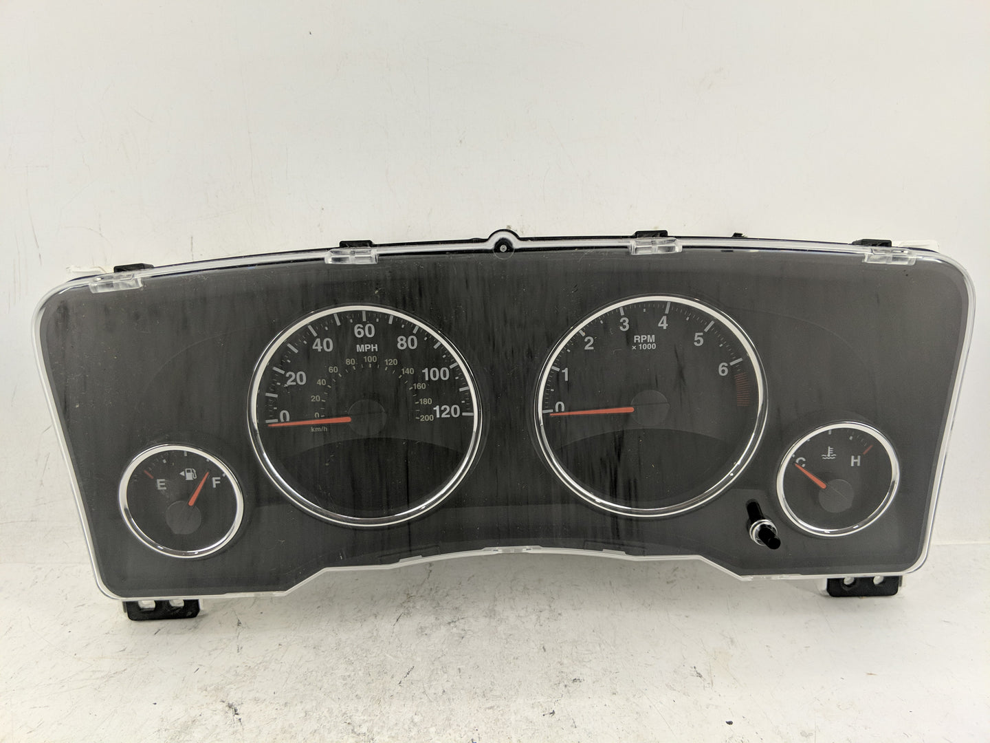 2012 Jeep Compass Instrument Cluster Speedometer Gauges P/N:CR-0035-305-M0-CE 680080404AE Fits OEM Used Auto Parts - Oemused