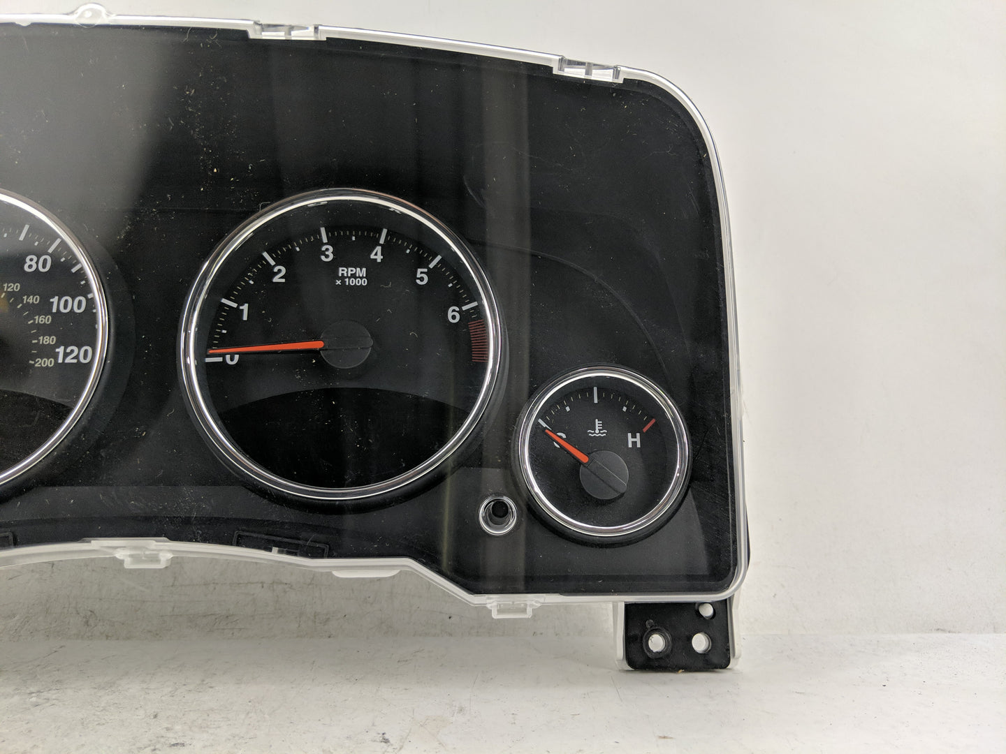 2012 Jeep Compass Instrument Cluster Speedometer Gauges P/N:CR-0035-305-M0-CE 680080404AE Fits OEM Used Auto Parts - Oemused