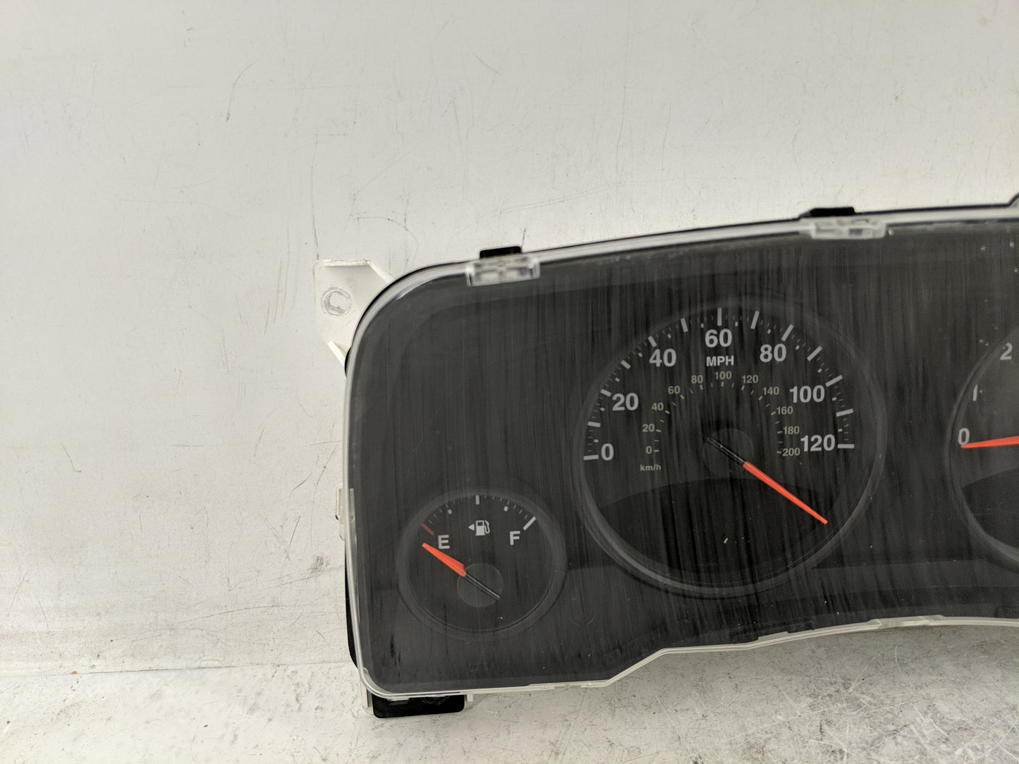 2011-2013 Jeep Compass Instrument Cluster Speedometer Gauges P/N:68080402AE Fits Fits 2011 2012 2013 OEM Used Auto Parts - O