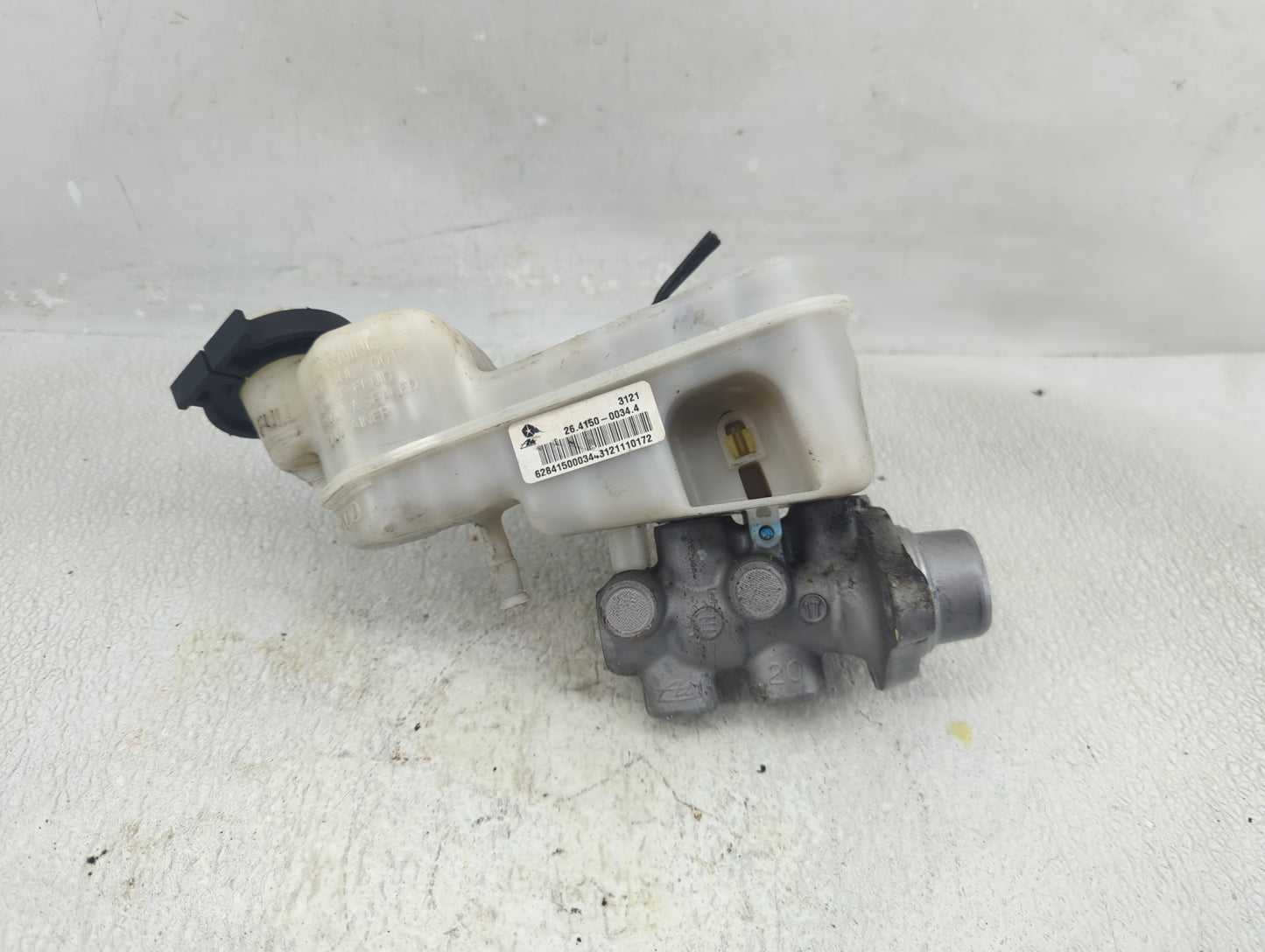 Jeep Compass Brake Master Cylinder 1290532 - Oemusedautoparts1.com