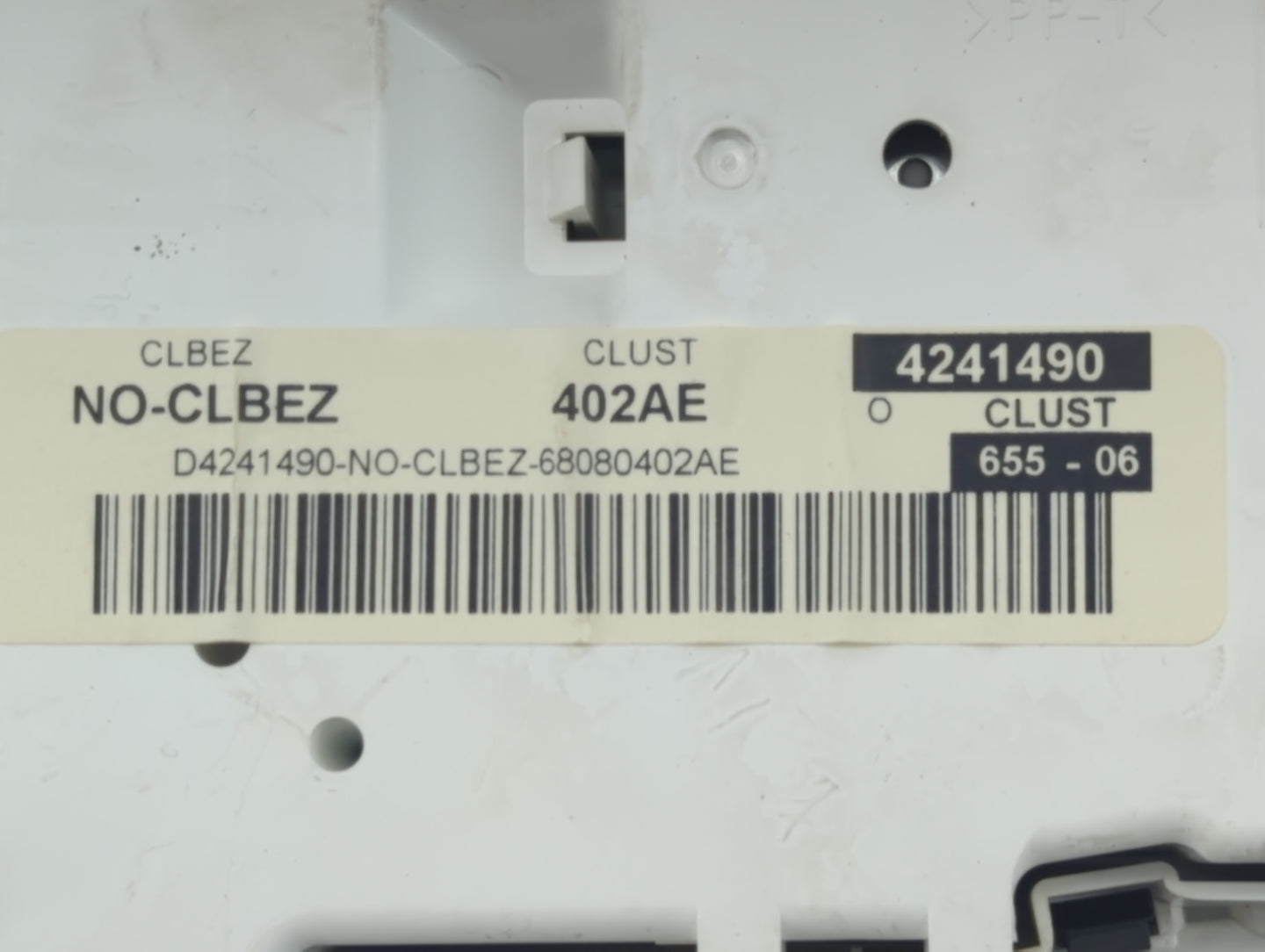 2011-2013 Jeep Compass Instrument Cluster Speedometer Gauges P/N:68080402AE 4241490 Fits Fits 2011 2012 2013 OEM Used Auto P