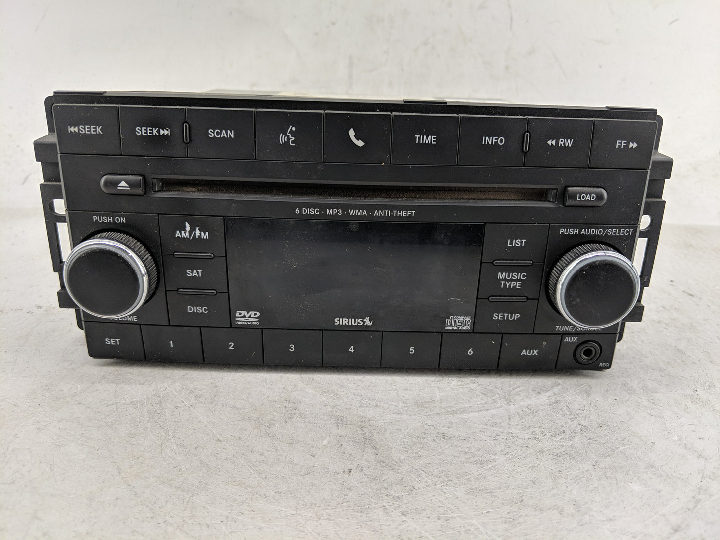 2011-2012 Jeep Compass Radio AM FM Cd Player Receiver Replacement P/N:05064949AG Fits Fits 2011 2012 OEM Used Auto Parts - O