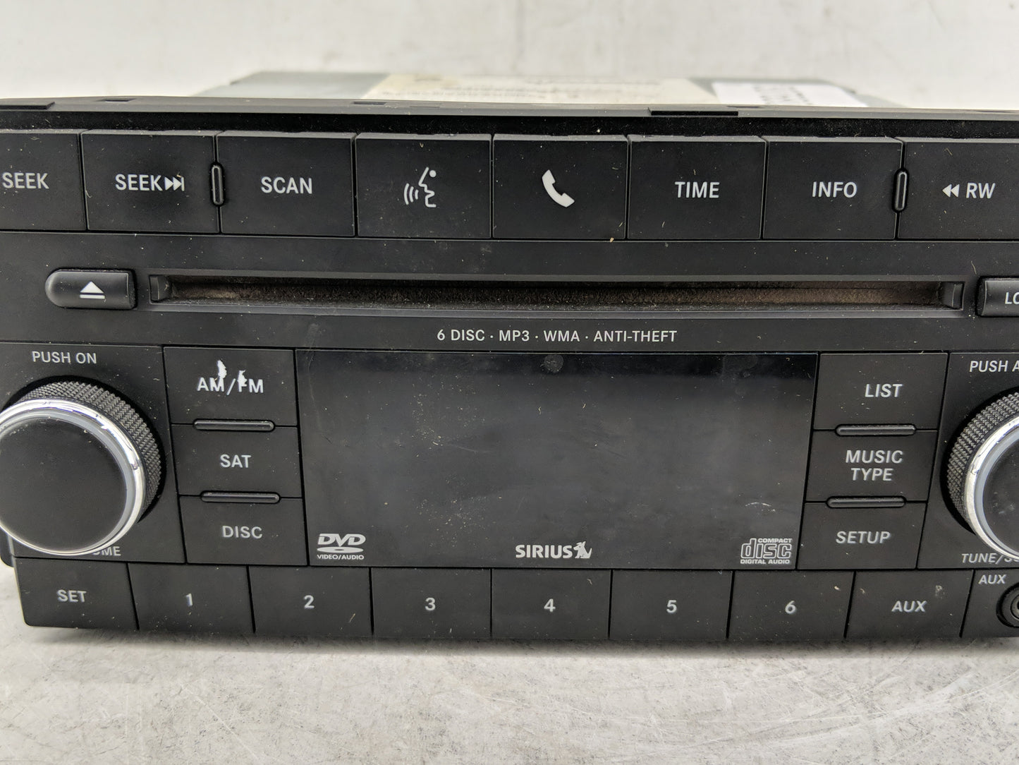 2011-2012 Jeep Compass Radio AM FM Cd Player Receiver Replacement P/N:05064949AG Fits Fits 2011 2012 OEM Used Auto Parts - O